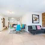 Haus Mit 4 Schlafzimmern Semesterbostad