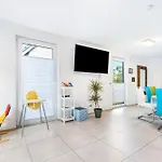 Haus Mit 4 Schlafzimmern Semesterbostad Solingen