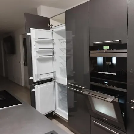 Haus Mit 4 Schlafzimmern Holiday home Solingen
