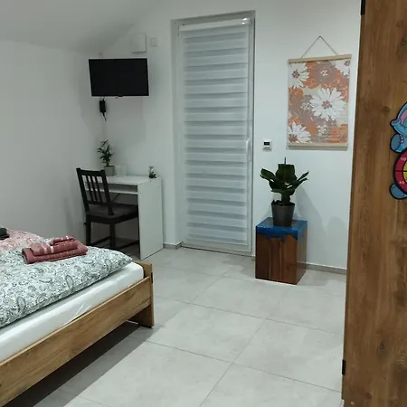 Haus Mit 4 Schlafzimmern Holiday home *