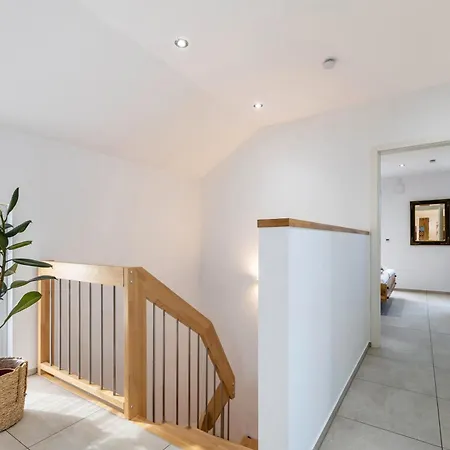 Haus Mit 4 Schlafzimmern Semesterbostad