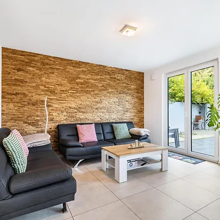 Haus Mit 4 Schlafzimmern Solingen