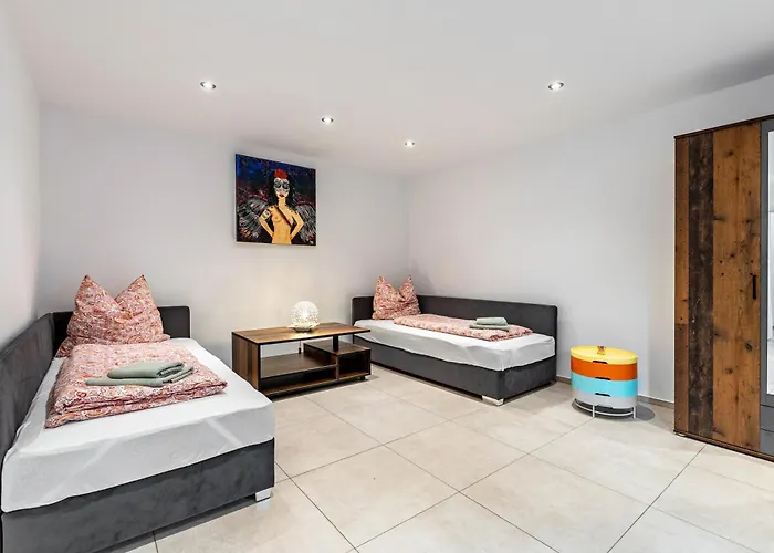 Haus Mit 4 Schlafzimmern * Solingen