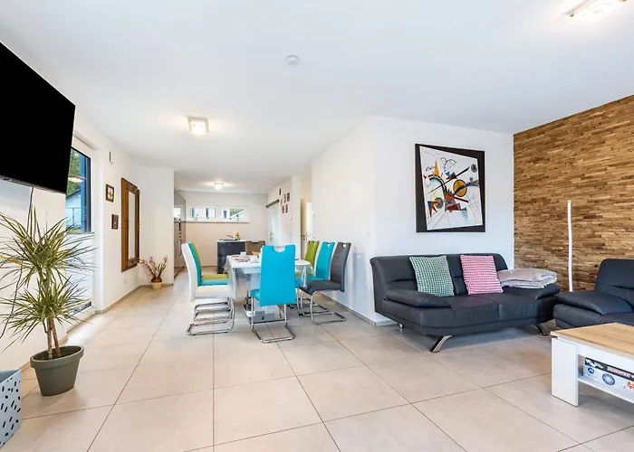 Haus Mit 4 Schlafzimmern Hébergement de vacances