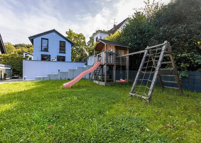 Haus Mit 4 Schlafzimmern Hébergement de vacances