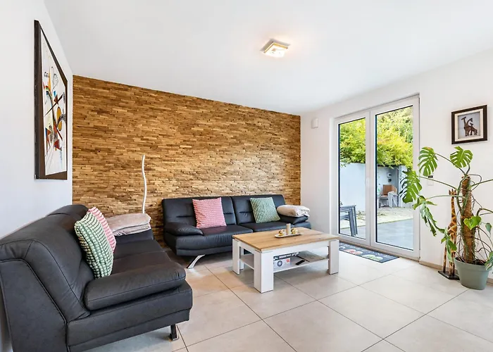 Haus Mit 4 Schlafzimmern Solingen